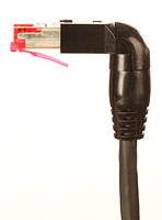 Netzwerkkabel mit Winkelstecker - Rastnase innen